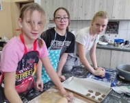 GRUDNIOWE DZIAŁANIA SZKOLNEGO KLUBU WOLONTARIUSZA  I SAMORZĄDU UCZNIOW