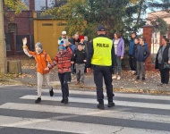 BEZPIECZNA DROGA DO SZKOŁY- SPOTKANIE Z POLICJANTEM