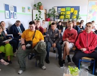 Spotkanie informacyjne - przyszłość zawodowa uczniów i absolwentów