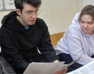 KOLĘDOWANIE Z "KLUBEM EUROPEJSKIM" W ZSZ